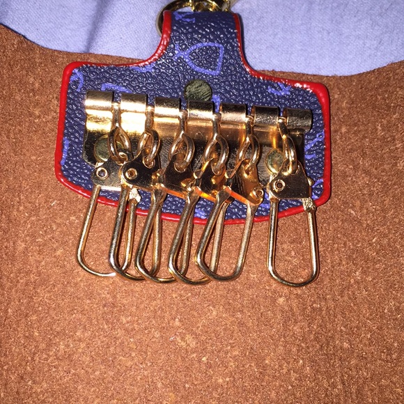 Key holder - Picture 3 of 5